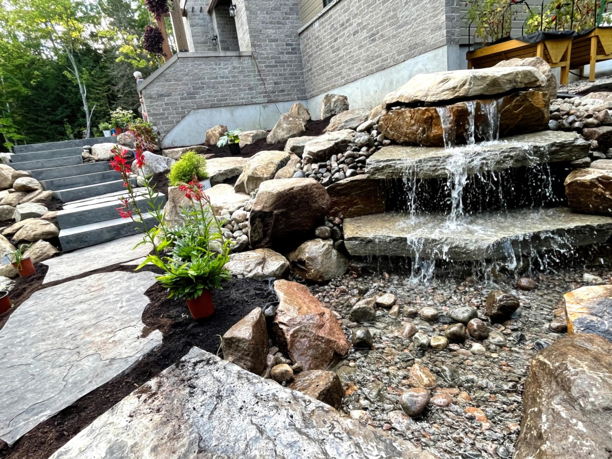 Cascade extérieure personnalisée Laurentides